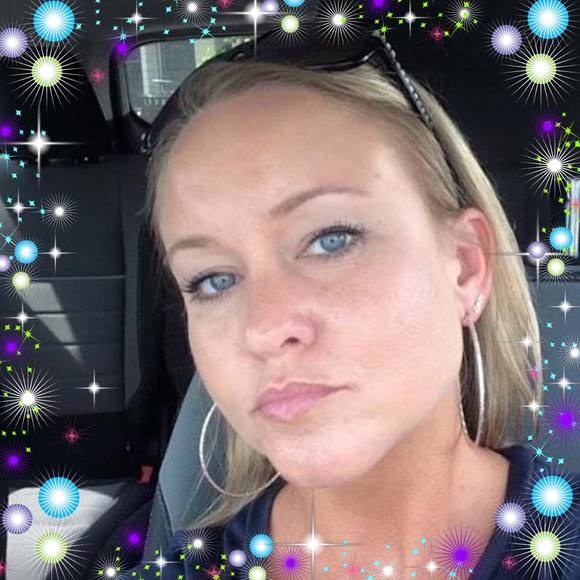 Meet your Posher, Diana - Picture 1 of 1